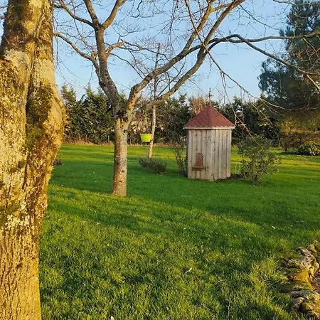 Jolies Familiales A 10 Minutes Du Puy Du Fou *