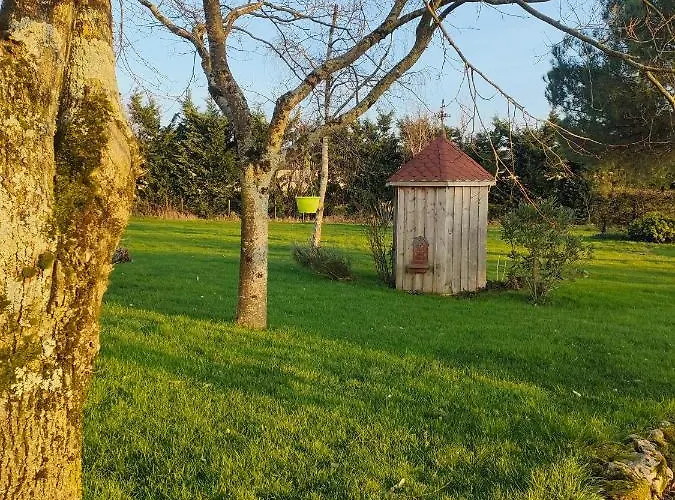 Jolies Familiales A 10 Minutes Du Puy Du Fou *