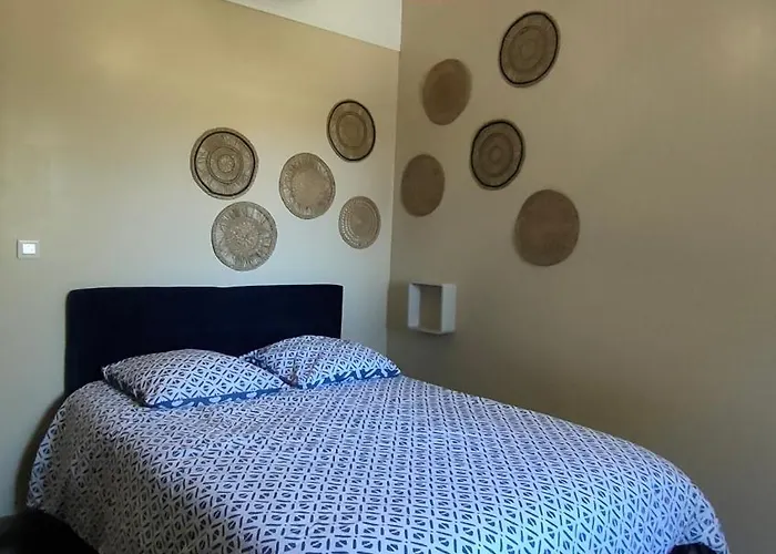 Jolies Familiales A 10 Minutes Du Puy Du Fou *